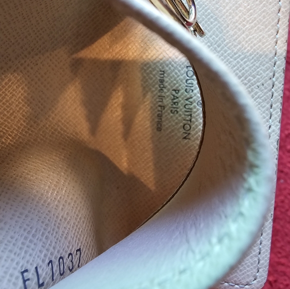 Louis Vuitton Damier Azul 4 Hook Key Holder Case - Picture 9 of 11